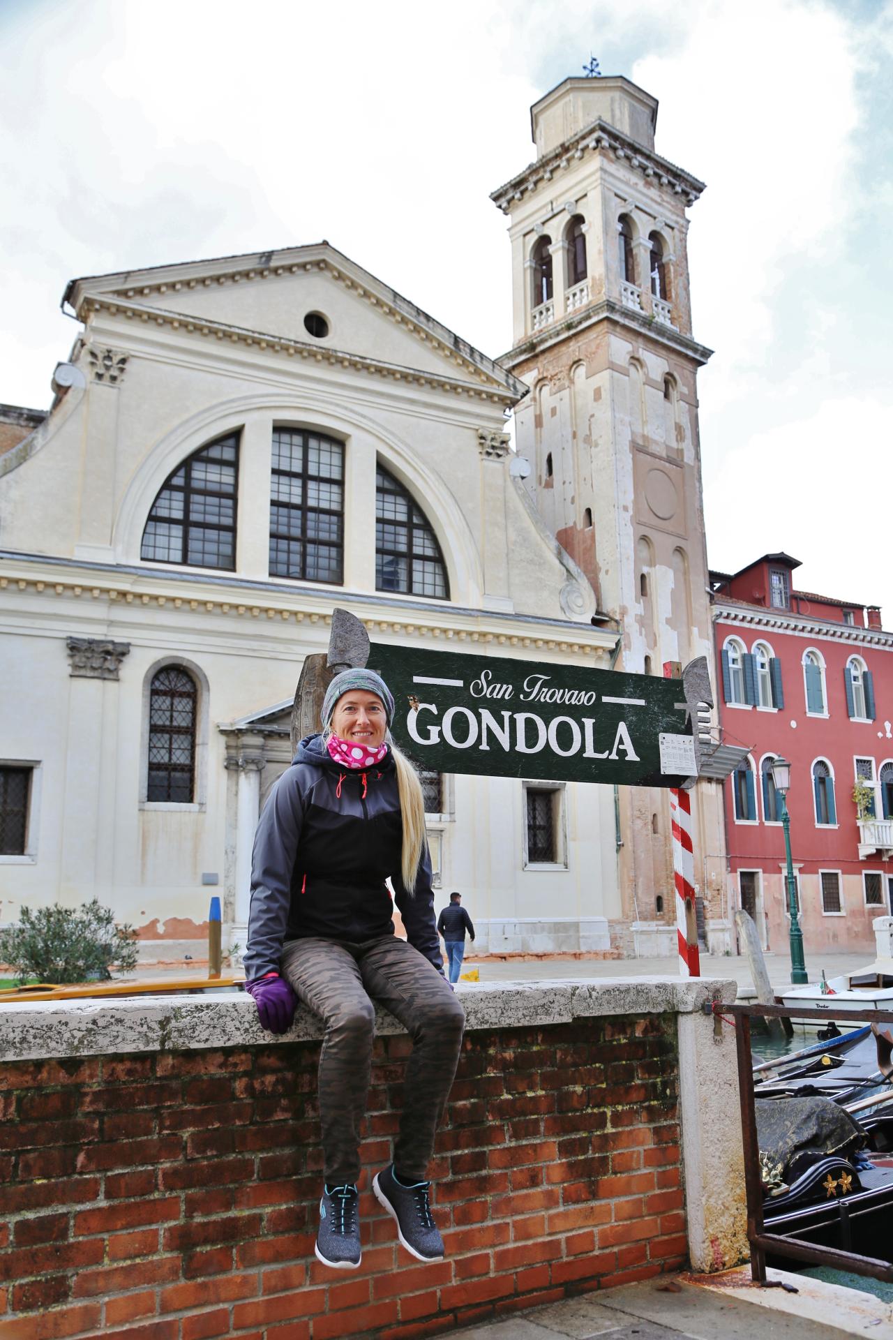 Chiesa di San Trovaso - Architektur, Bauwerke, Chiesa di San Trovaso, Gebäude, Glockenturm, Kirche, Schild, Sehenswürdigkeit, Tafel, Turm - WEISSINGER Sofia - (Dorsoduro, Veneto, Italien)