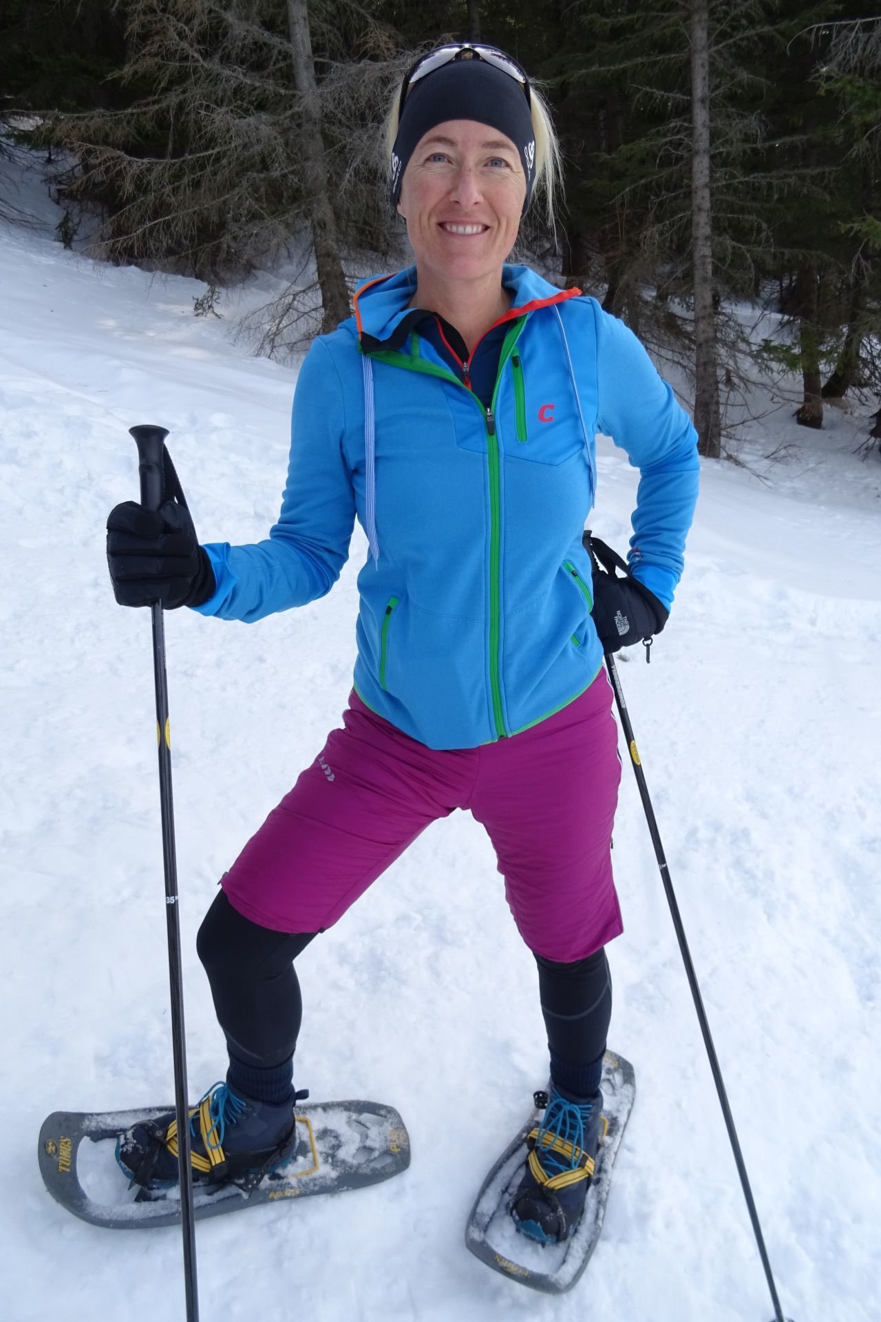 Auf großem Fuß gehts dahin - Gemeindealpe, Natur, Personen, Schneeschuhwandern, Zellerrain - WEISSINGER Sofia - (Taschelbach, Sankt Sebastian, Steiermark, Österreich)