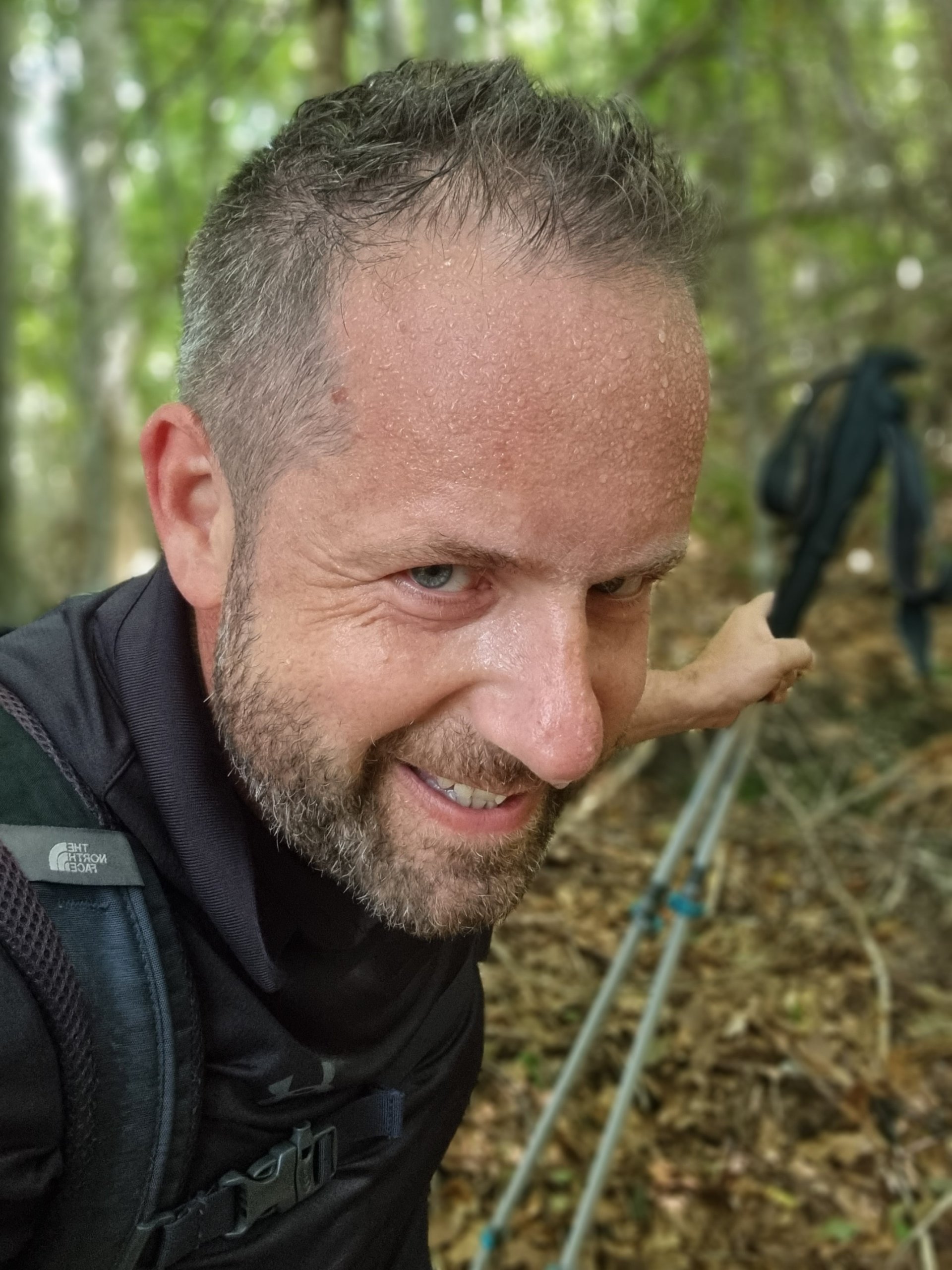 Es ist heiß und es rinnt der Schweiß - 4 Berge 3 Seen, Anstrengung, Etappe 3, Personen, Salzkammergut, schweißtreibend - WEISSINGER Andreas - (Plomberg, Sankt Lorenz, Oberösterreich, Österreich)